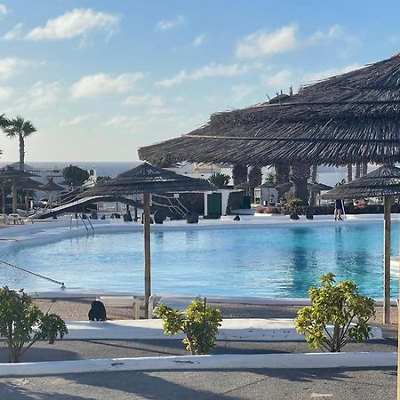 Precioso Rincon Entre El Mar Y Los Volcanes Costa Teguise Exterior photo