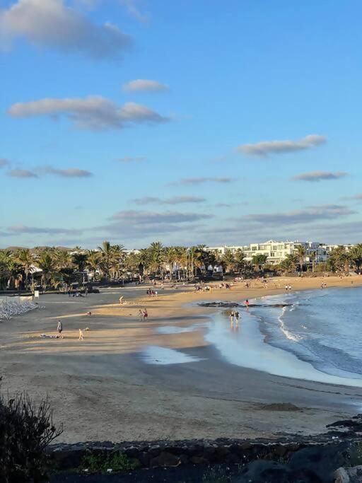 Precioso Rincon Entre El Mar Y Los Volcanes Costa Teguise Exterior photo
