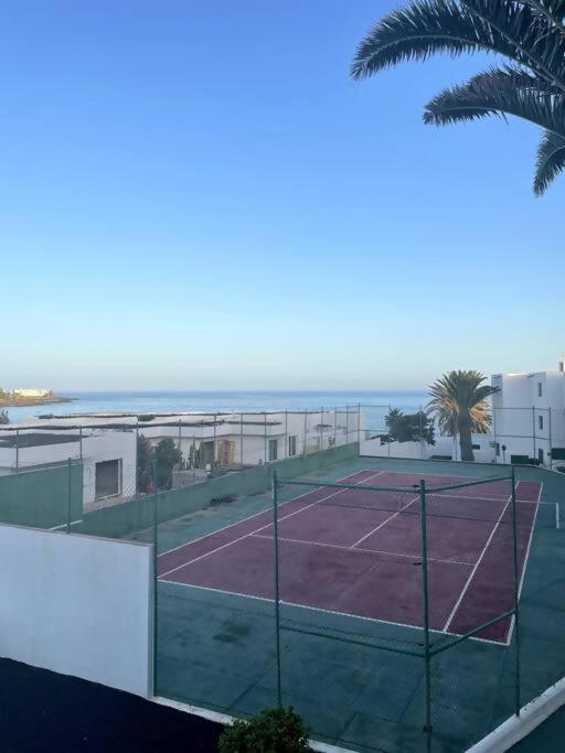 Precioso Rincon Entre El Mar Y Los Volcanes Costa Teguise Exterior photo