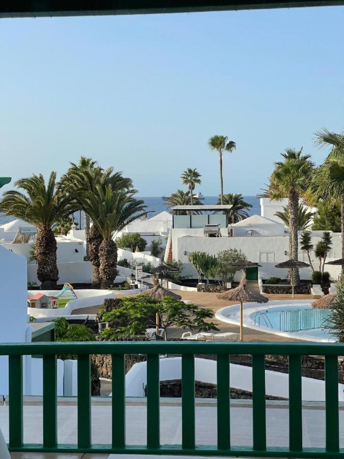 Precioso Rincon Entre El Mar Y Los Volcanes Costa Teguise Exterior photo