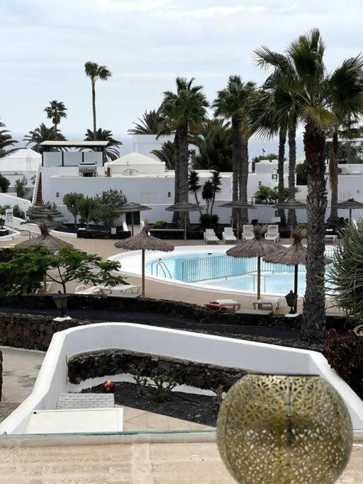 Precioso Rincon Entre El Mar Y Los Volcanes Costa Teguise Exterior photo